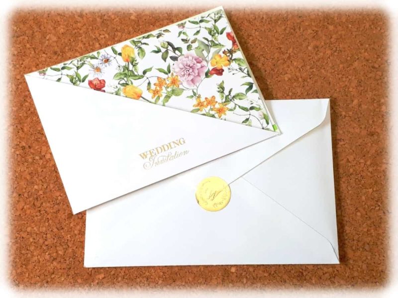 結婚式招待状の手渡し！返信ハガキ(切手･封筒)や日柄･順番って？ ナイス ウェディング＆セレモニー